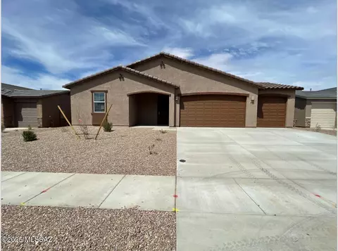 10835 E Union Hills Dr, Vail, AZ 85641