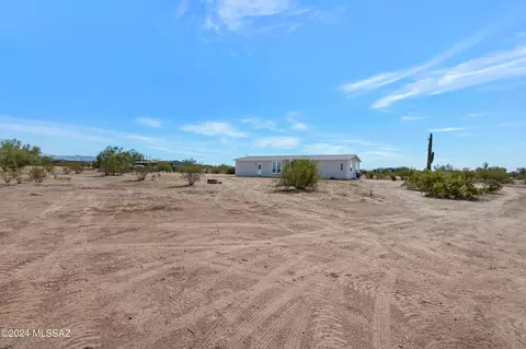 29758 E Brigadoon Way, Marana, AZ 85658