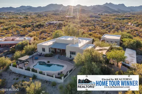 2780 N Sunrock Ln, Tucson, AZ 85745