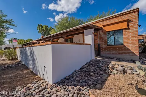 226 S La Canada #D, Green Valley, AZ 85614