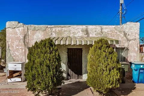 3820 S Lundy Ave, Tucson, AZ 85714