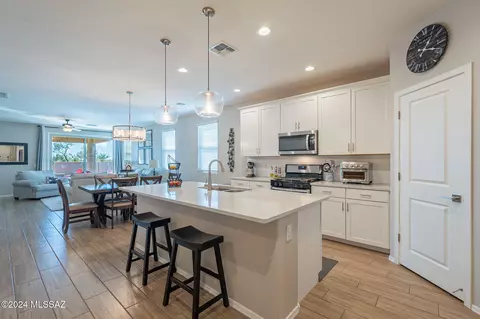 10729 W Chestnut St, Marana, AZ 85653