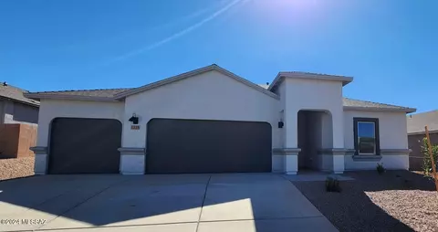 1218 S Nedra Pl, Vail, AZ 85641