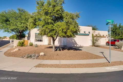 91 E Futurity Pl, Oro Valley, AZ 85755