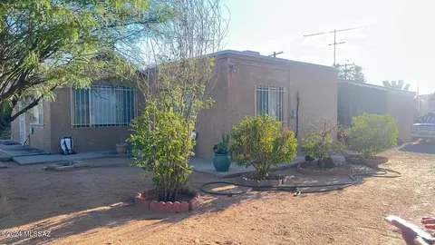 4214 S 9th Ave, Tucson, AZ 85714