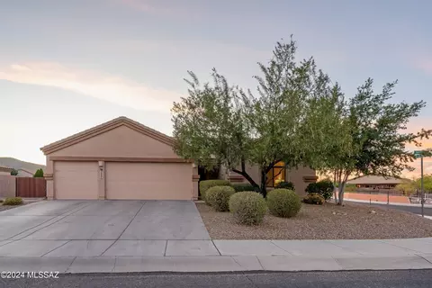 7857 N Box Camp Pl, Tucson, AZ 85743