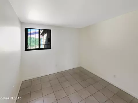 Bedroom - 7082 E 45th St, Tucson, AZ 85730 photo 2 of 5