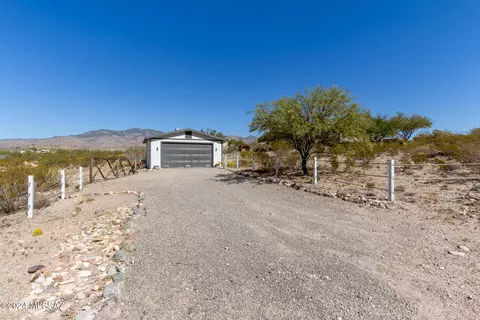 20205 E Skylar Way, Vail, AZ 85641 photo 2