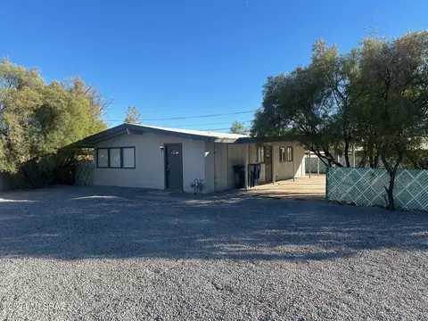2114 E 32nd St, Tucson, AZ 85713