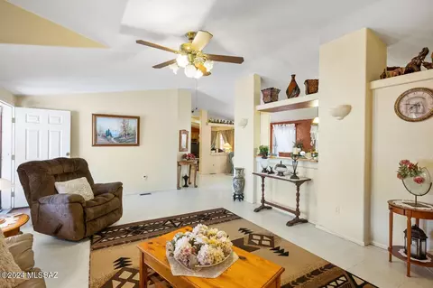 12121 W Ranchito Verde, Tucson, AZ 85743 photo 9