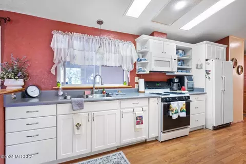 12121 W Ranchito Verde, Tucson, AZ 85743 photo 3