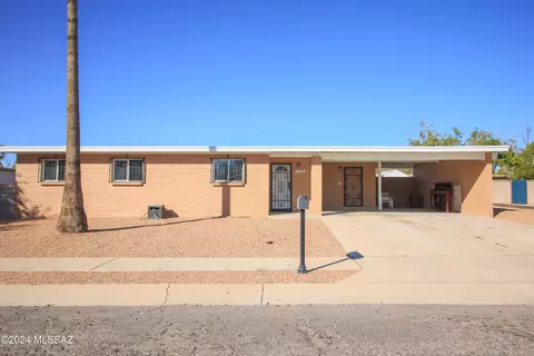 7611 E David Dr, Tucson, AZ 85730