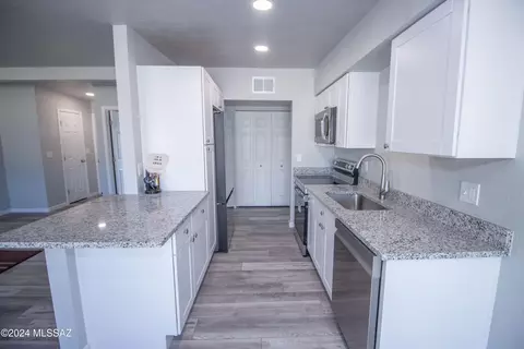 Kitchen - 7611 E David Dr, Tucson, AZ 85730 photo 3 of 3