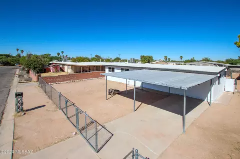 1641 E Dakota St, Tucson, AZ 85706 photo 5