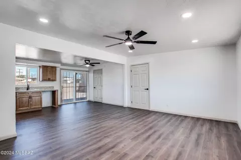1641 E Dakota St, Tucson, AZ 85706 photo 10