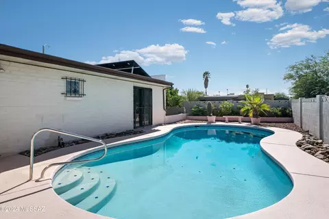 Exterior - 7445 E 45th St, Tucson, AZ 85730 photo 7 of 11