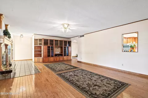 Living - 7445 E 45th St, Tucson, AZ 85730 photo 2 of 3