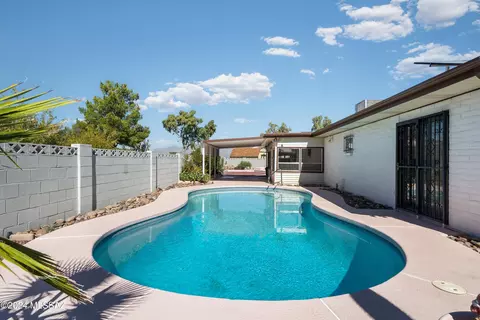 Exterior - 7445 E 45th St, Tucson, AZ 85730 photo 9 of 11