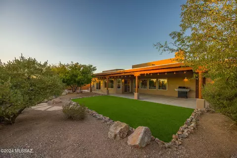 Exterior - 14192 E Whisper Trl, Vail, AZ 85641 photo 2 of 12