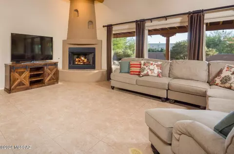 Living - 14192 E Whisper Trl, Vail, AZ 85641 photo 1 of 1