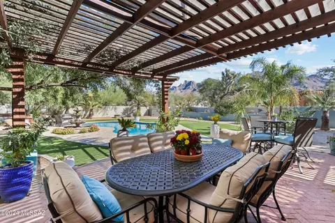 511 W Orango Pl, Tucson, AZ 85737