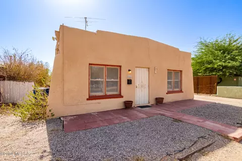 1640 E 8th St, Tucson, AZ 85719 photo 2