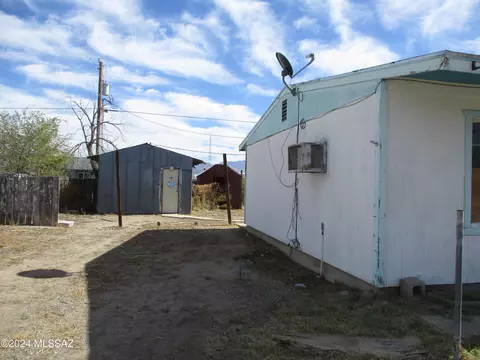 809 N Flagstaff Ave, Willcox, AZ 85643 photo 2