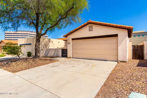 5140 E Crculo Las Cabanas, Tucson, AZ 85711