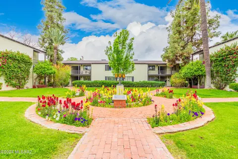 2820 E 6th St #123, Tucson, AZ 85716