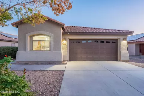 11305 W Farm Village Dr, Marana, AZ 85653