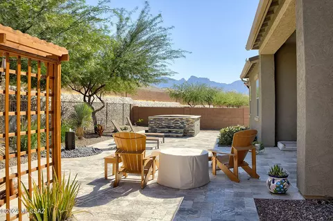 13490 N Fiesta Flower Dr, Oro Valley, AZ 85755