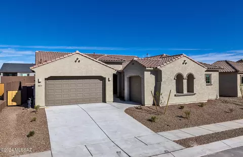 2670 W Plateau Ridge Dr, Oro Valley, AZ 85742