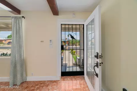 5701 E 13th St, Tucson, AZ 85711 photo 9