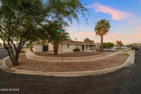 5701 E 13th St, Tucson, AZ 85711