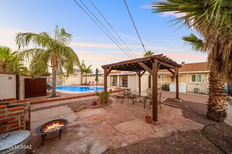 5701 E 13th St, Tucson, AZ 85711 photo 8