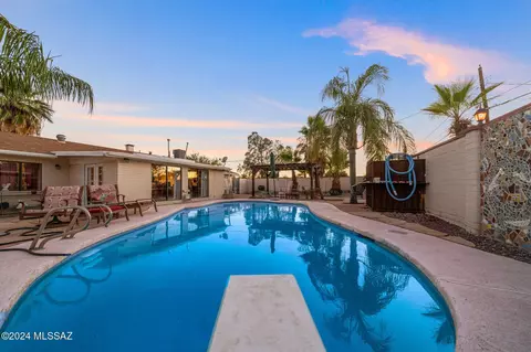 5701 E 13th St, Tucson, AZ 85711 photo 6