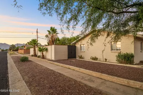 5701 E 13th St, Tucson, AZ 85711 photo 4