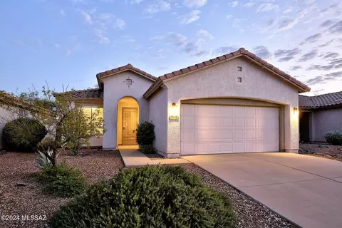 7632 W Amber Ridge Way, Tucson, AZ 85743