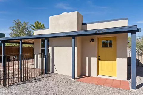 4425 E Waverly St, Tucson, AZ 85712