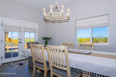 Dining - 1908 W Three Kings Rd, Vail, AZ 85641 photo 1 of 1