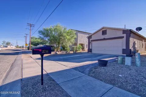 3796 E Felix Blvd, Tucson, AZ 85706 photo 3