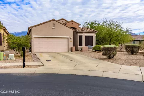 12894 N Carlsbad Pl, Oro Valley, AZ 85737