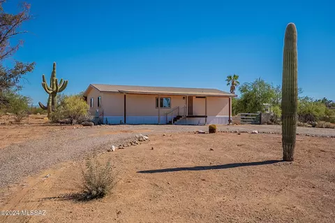 3905 S Calico Ln, Tucson, AZ 85735