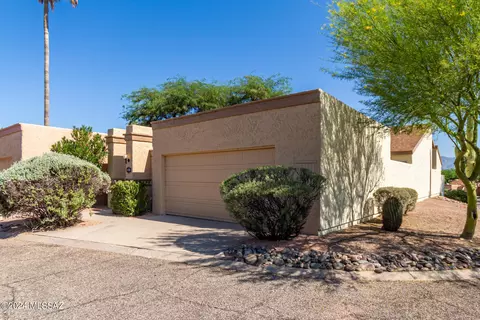 2760 W Cattail Pl, Tucson, AZ 85745