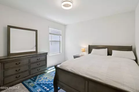 Bedroom - 14068 E Golden Oaks Rd, Vail, AZ 85641 photo 4 of 5