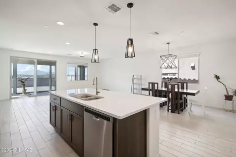 Kitchen - 14068 E Golden Oaks Rd, Vail, AZ 85641 photo 1 of 4