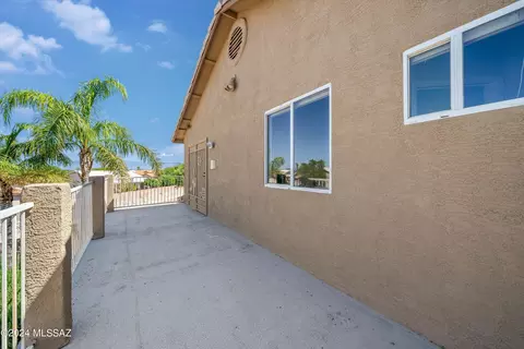 Exterior - 9616 E Paseo San Bernardo, Tucson, AZ 85747 photo 3 of 10
