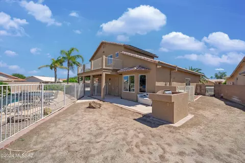 Exterior - 9616 E Paseo San Bernardo, Tucson, AZ 85747 photo 5 of 10