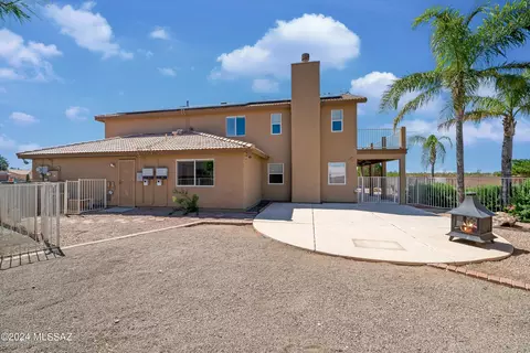 Exterior - 9616 E Paseo San Bernardo, Tucson, AZ 85747 photo 6 of 10