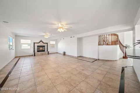 Living - 9616 E Paseo San Bernardo, Tucson, AZ 85747 photo 3 of 4